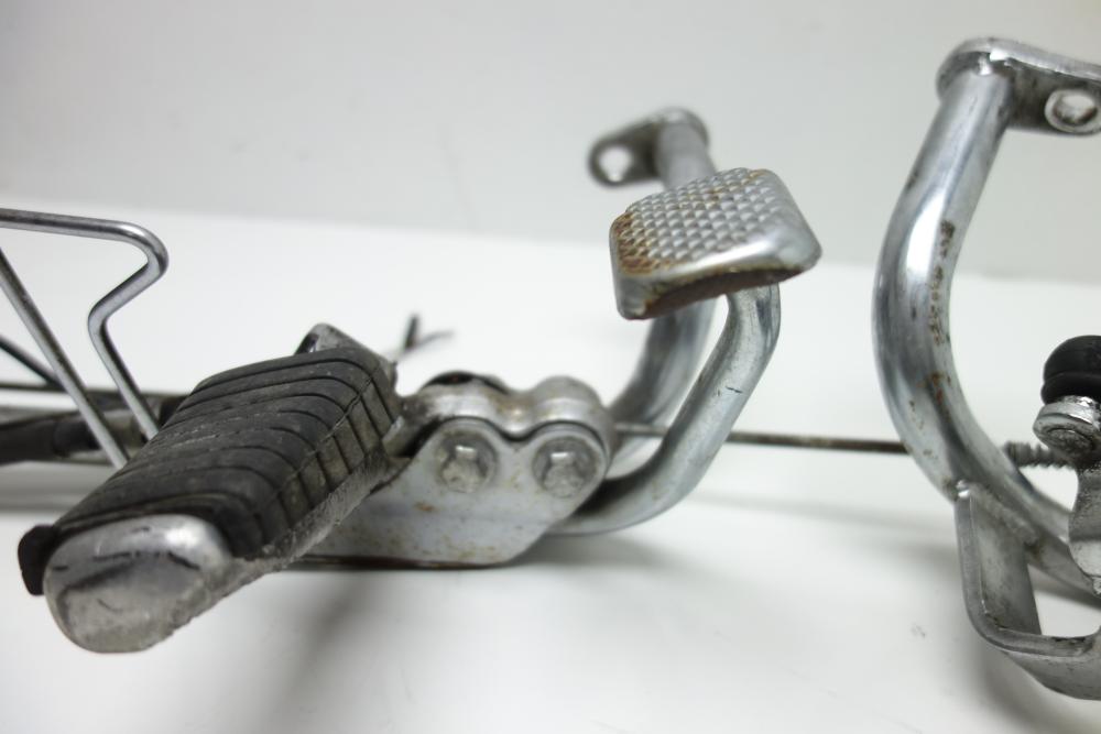 Preview: Yamaha XV 535 Virago Fußrastenanlage Fußraste rechts links