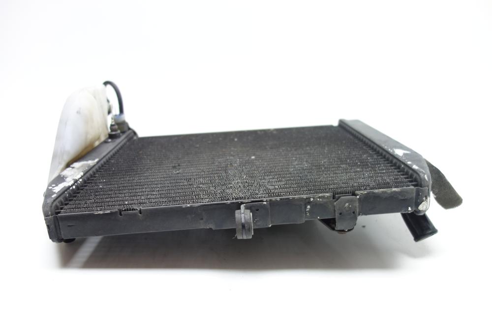 Yamaha YZF R1 RN01 Kühler