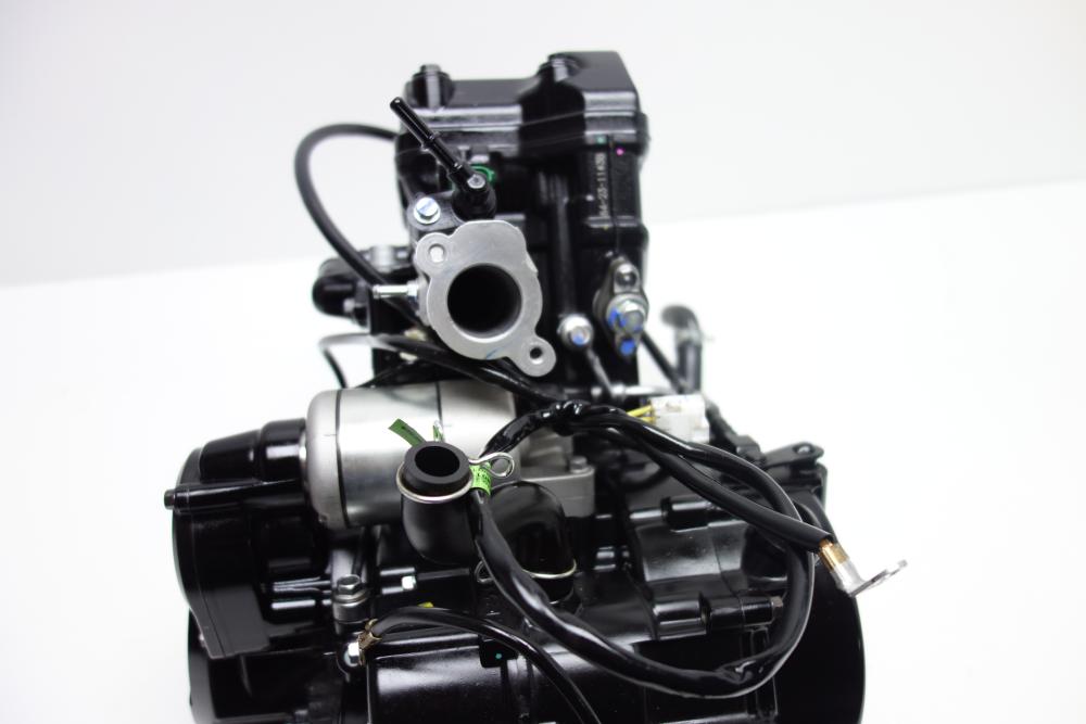 Preview: Kawasaki Z 125 Z125 Motor Engine komplett Bj. 2024 erst 2450 Km