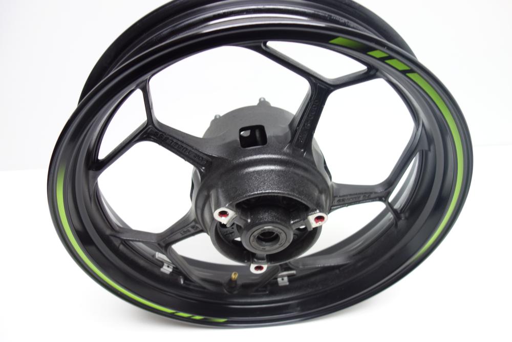 Preview: Kawasaki Z125 Z 125 Felge hinten Hinterrad
