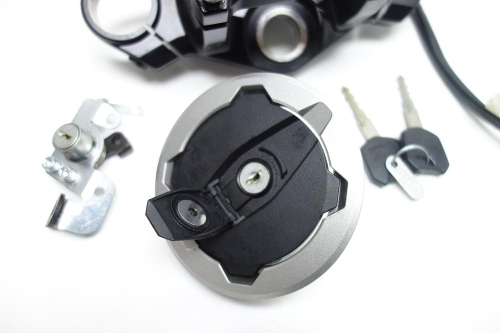 Preview: Kawasaki Z125 Z 125 Schloss Schlosssatz Tankdeckel