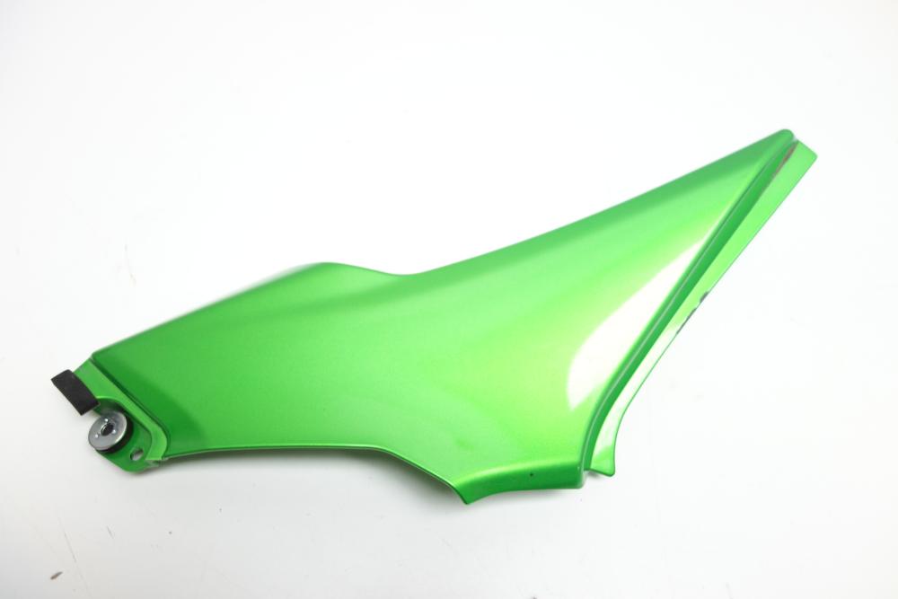Kawasaki Z900 Z 900 Sitzverkleidung Cover rechts
