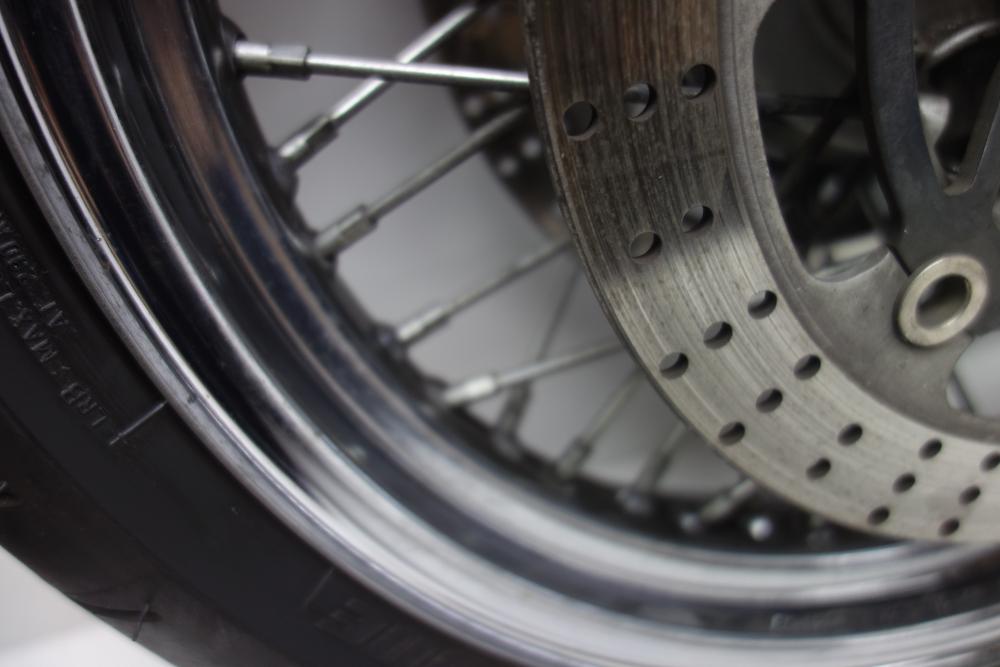 Preview: Kawasaki Zephyr 750 Speichenfelge Felge vorne hinten Bremsscheibe