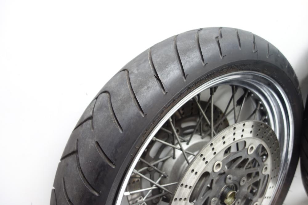 Kawasaki Zephyr 750 Speichenfelge Felge vorne hinten Bremsscheibe