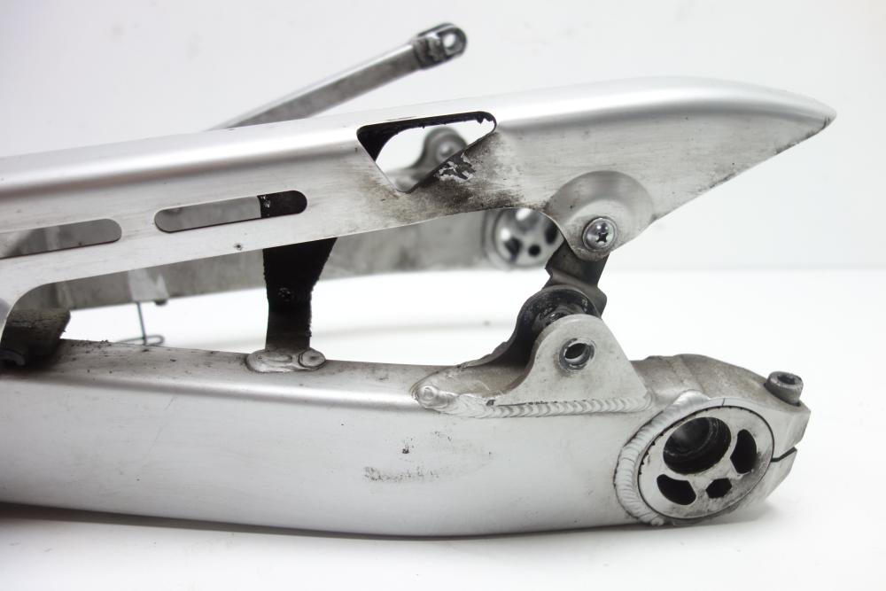 Preview: Kawasaki Zephyr 750 Schwinge