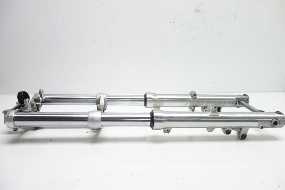 Preview: Kawasaki Zephyr 750 Gabel Gabelbrücke Gabelholm