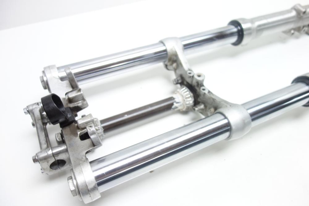 Preview: Kawasaki Zephyr 750 Gabel Gabelbrücke Gabelholm