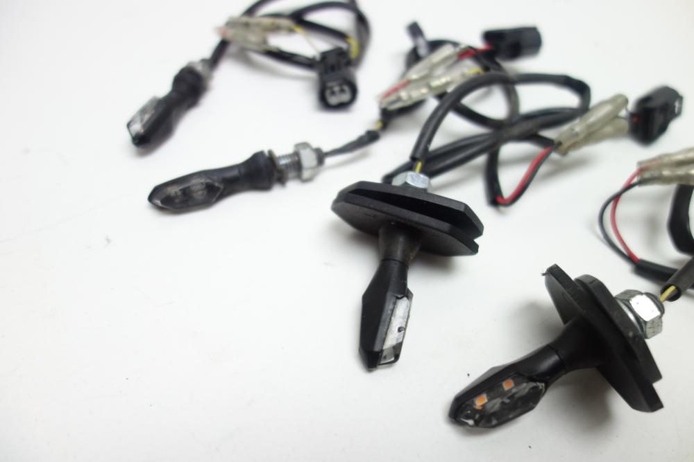 Preview: Kawasaki ZH2 Z H2 4x Miniblinker E-Nummer