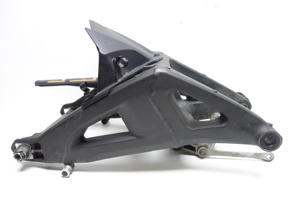 Preview: Kawasaki ZH2 Z H2 Schwinge