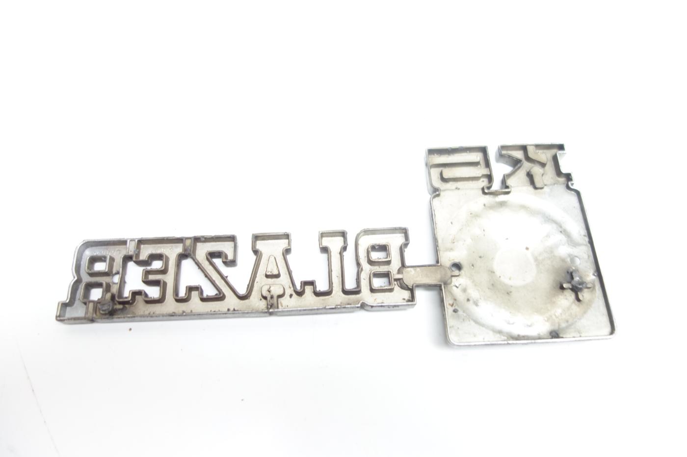 Chevrolet K5 Blazer Emblem