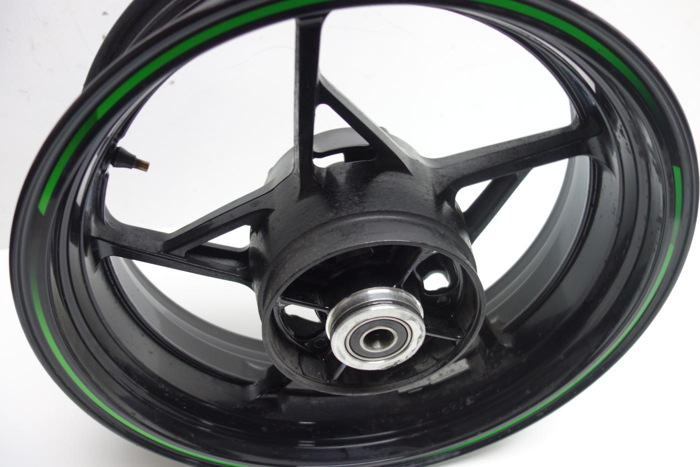 Kawasaki Z900 Z 900 Felge hinten Hinterrad