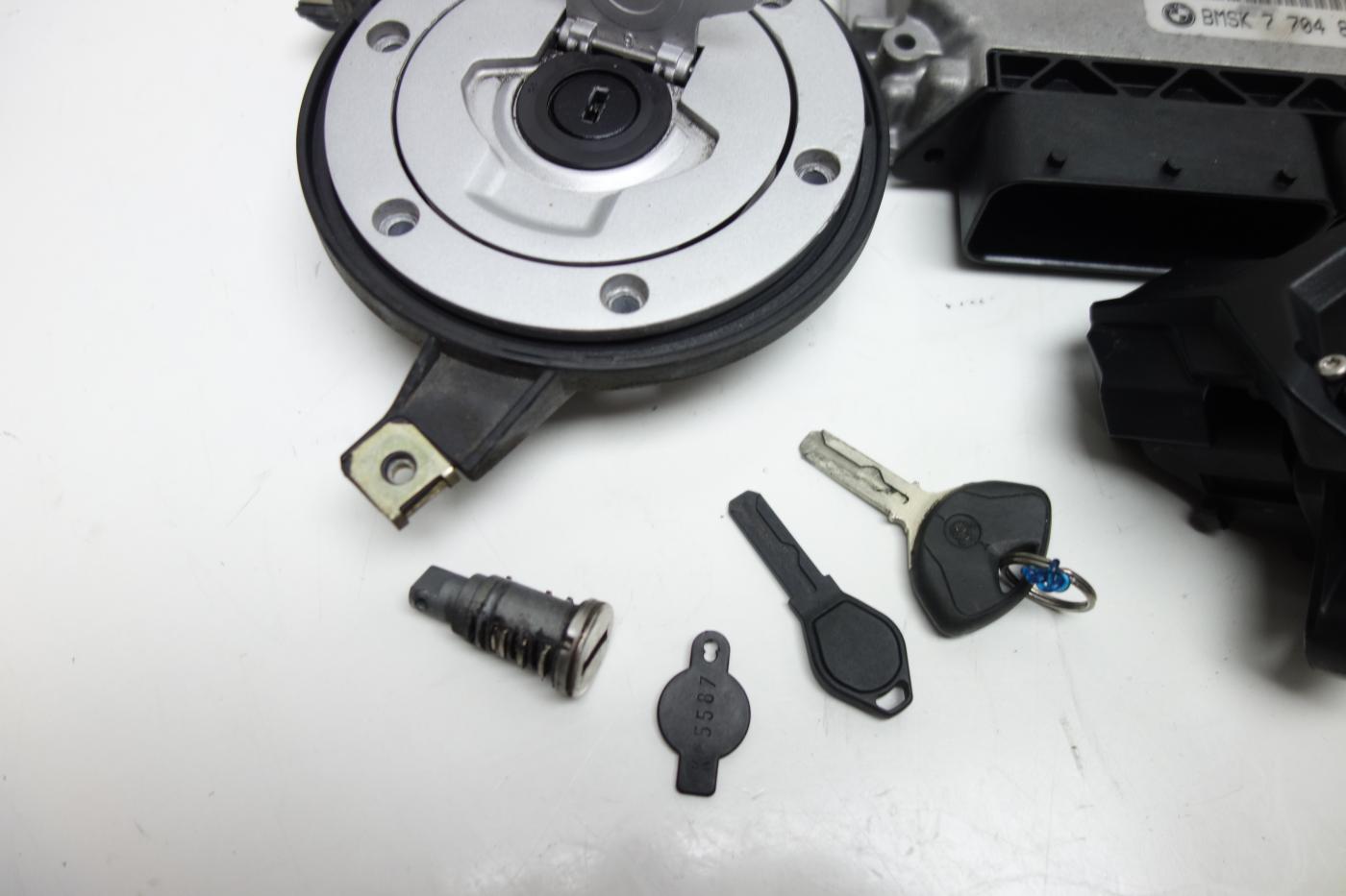 BMW K1200R K 1200 R Schloss Schlosssatz CDI Tankdeckel