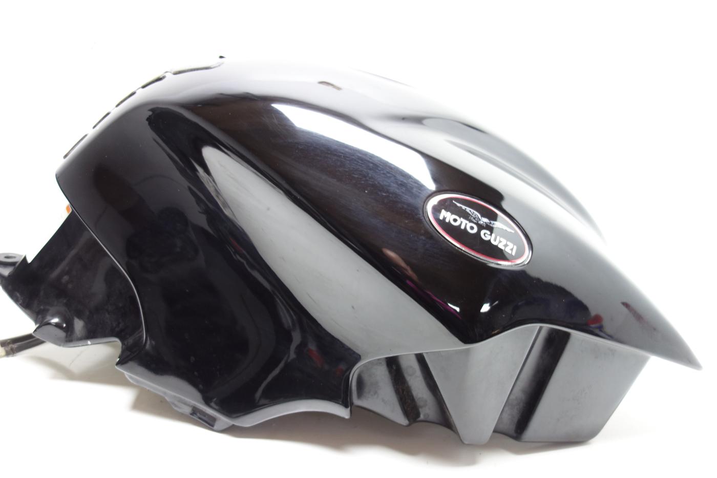 Moto Guzzi Breva 1100 Tank