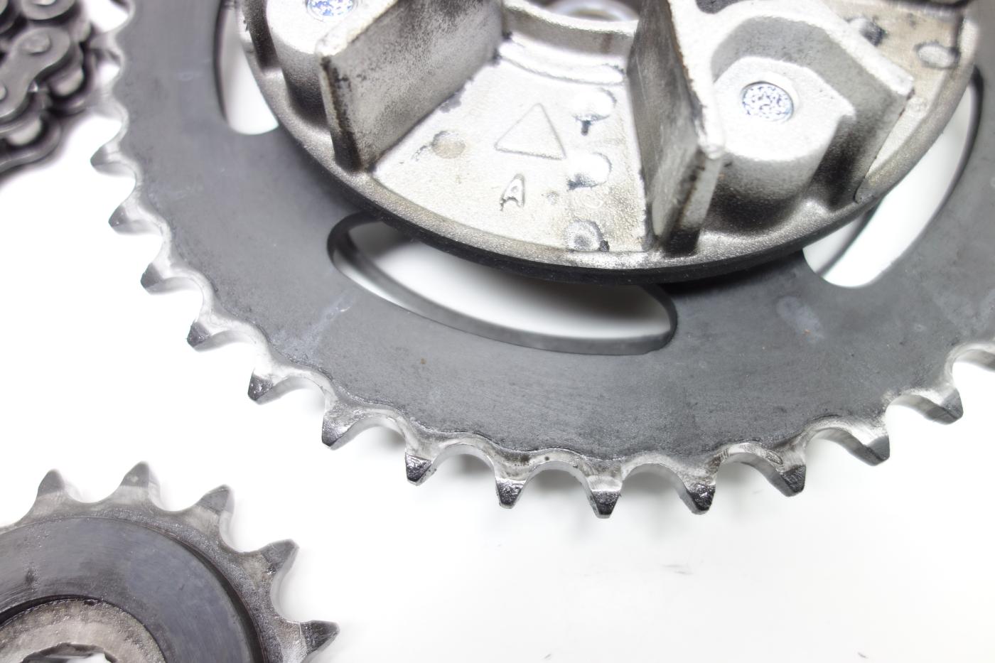 Aprilia Tuono 660 Kettensatz Kette Ritzel