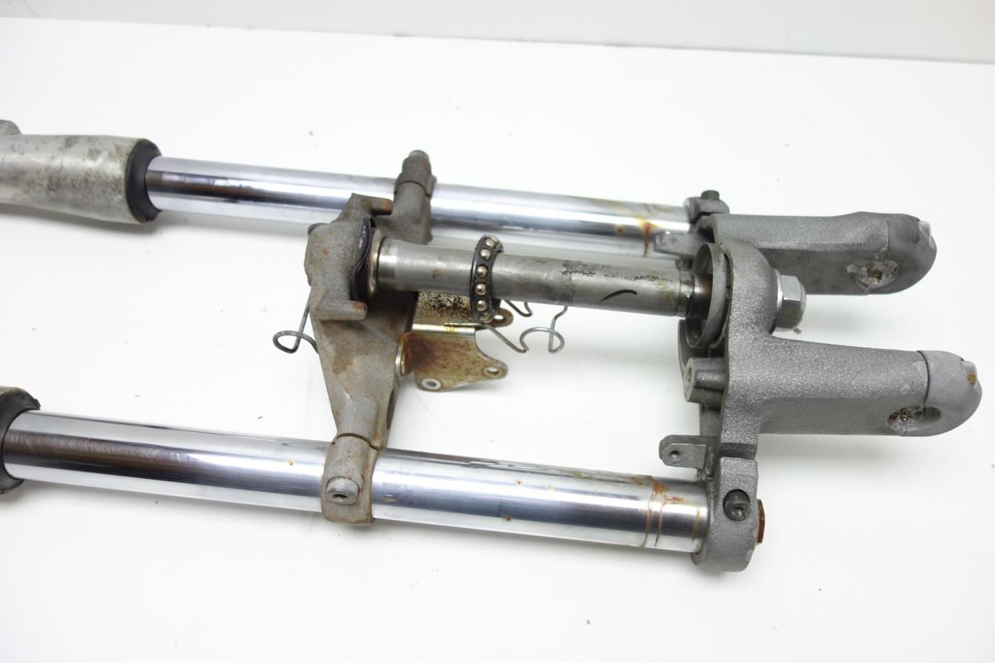 Honda VF 750 C Super Magna Gabel Gabelholm Gabelbrücke