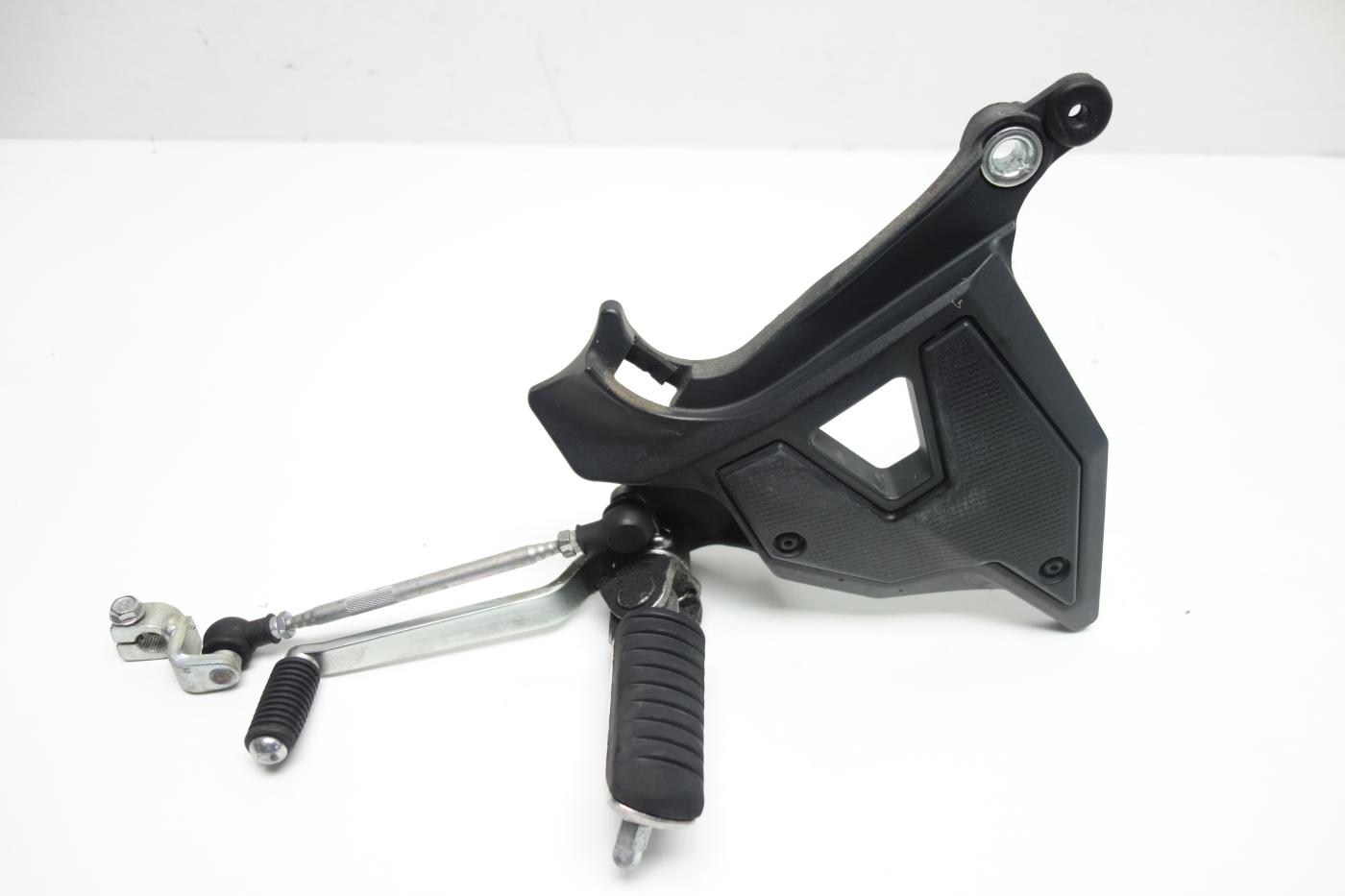 Kawasaki Versys 650 Fußraste Fußrastenanlage links Schalthebel
