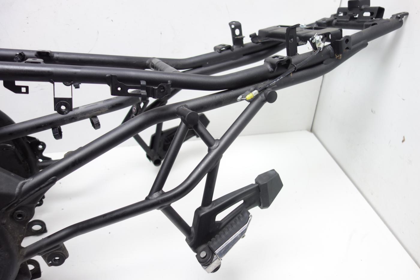 Kawasaki Versys 650 Rahmen Frame Papiere Documents TÜV 05/26