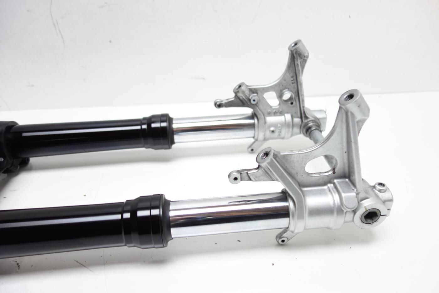 Aprilia Tuono 660 Gabel Gabelholm Gabelbrücke