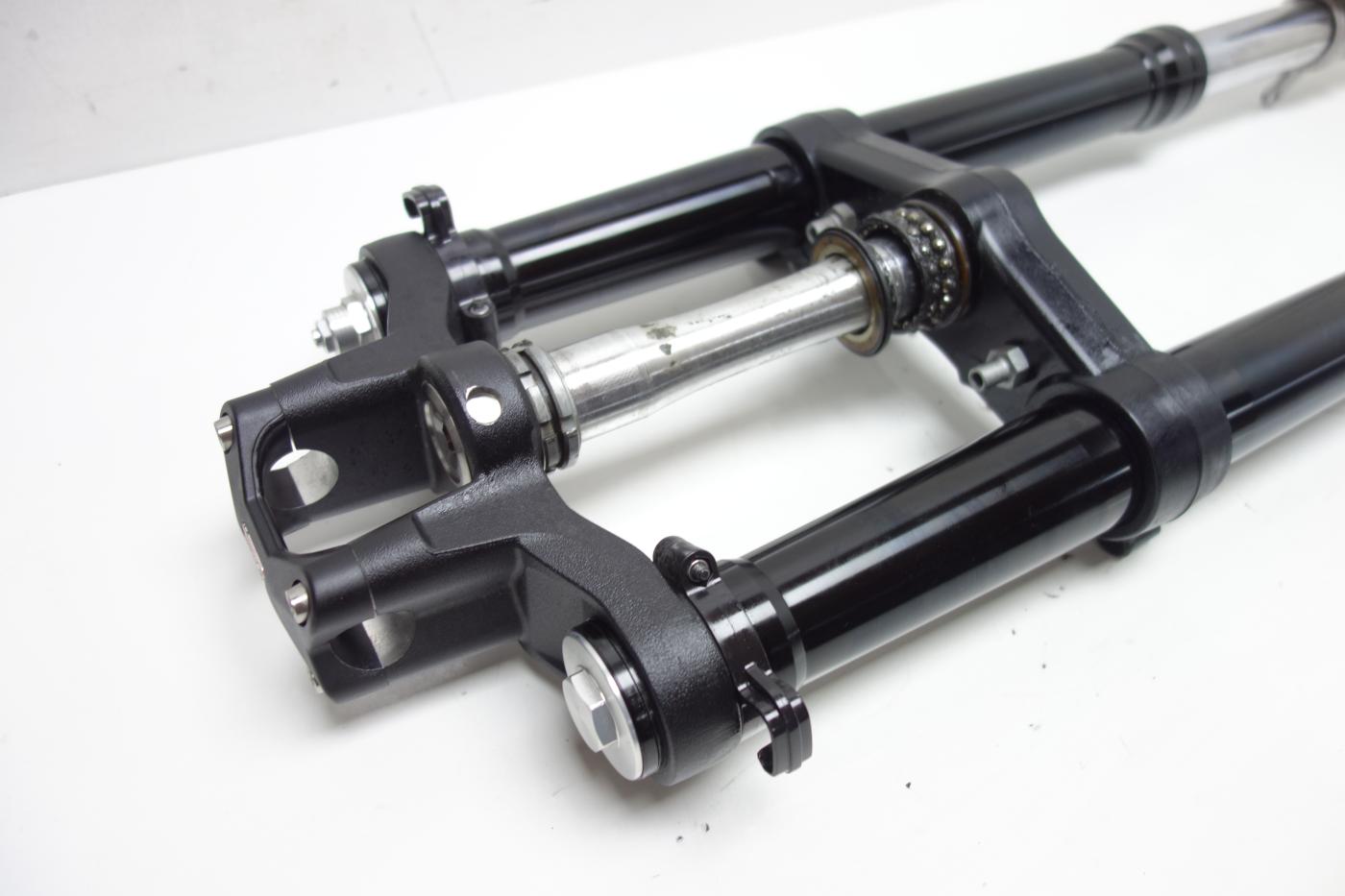 Aprilia Tuono 660 Gabel Gabelholm Gabelbrücke