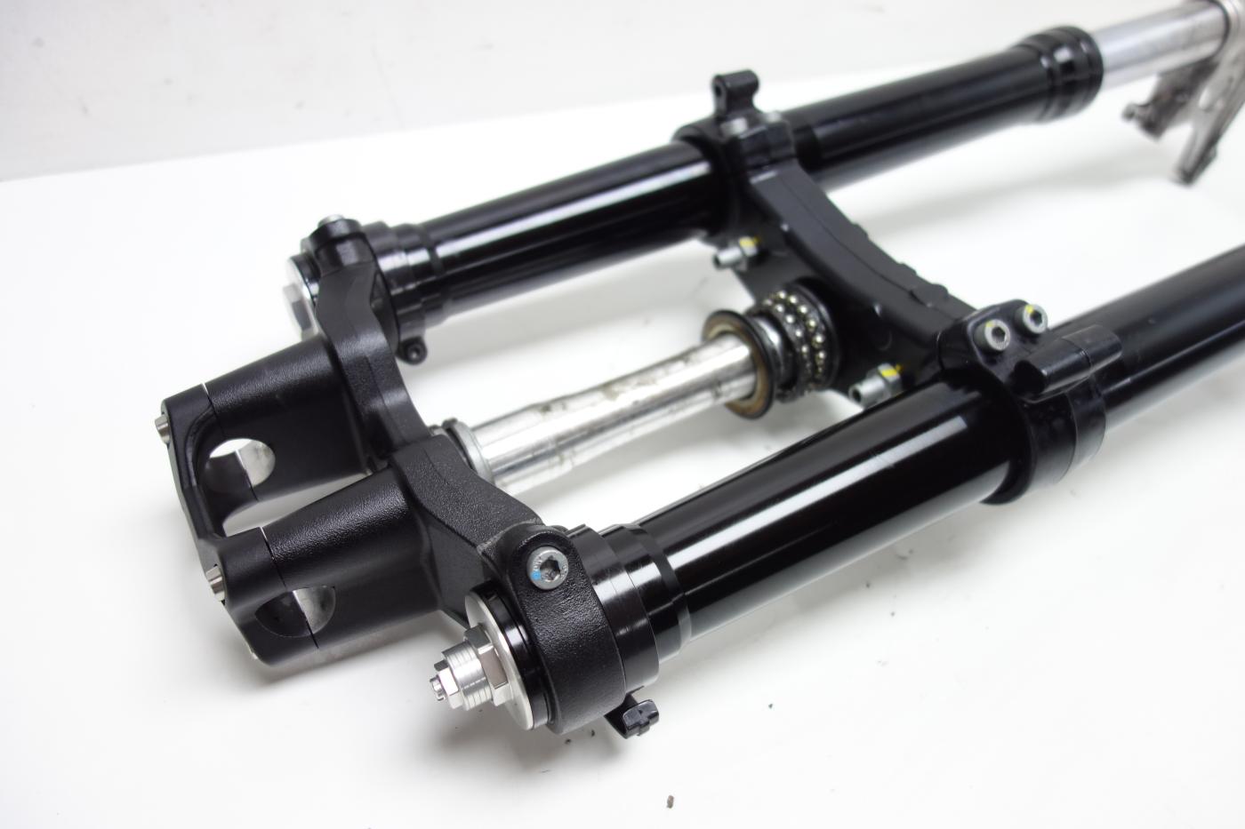 Aprilia Tuono 660 Gabel Gabelholm Gabelbrücke