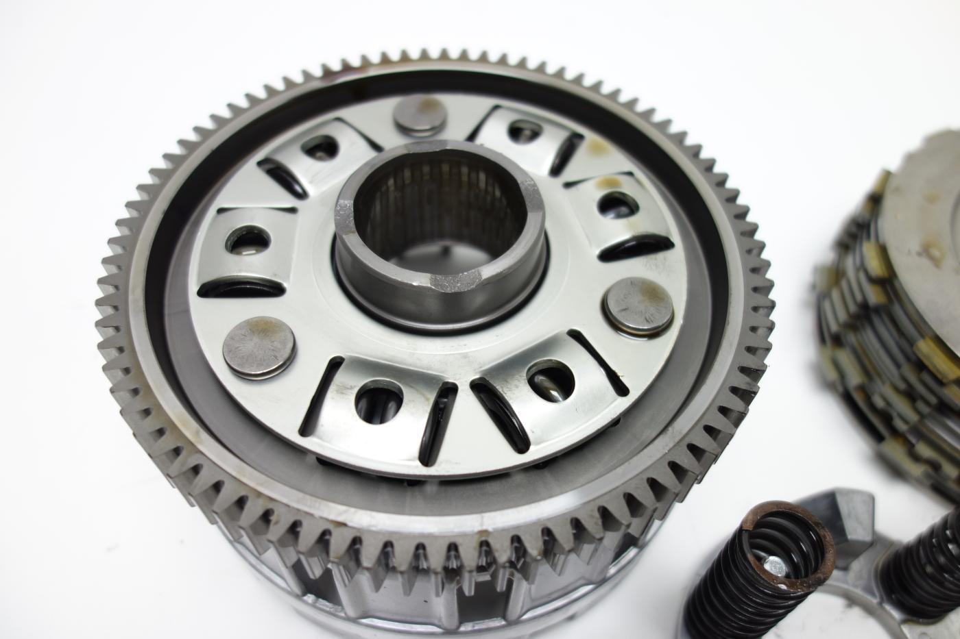 Aprilia Tuono 660 Kupplung Kupplungskorb