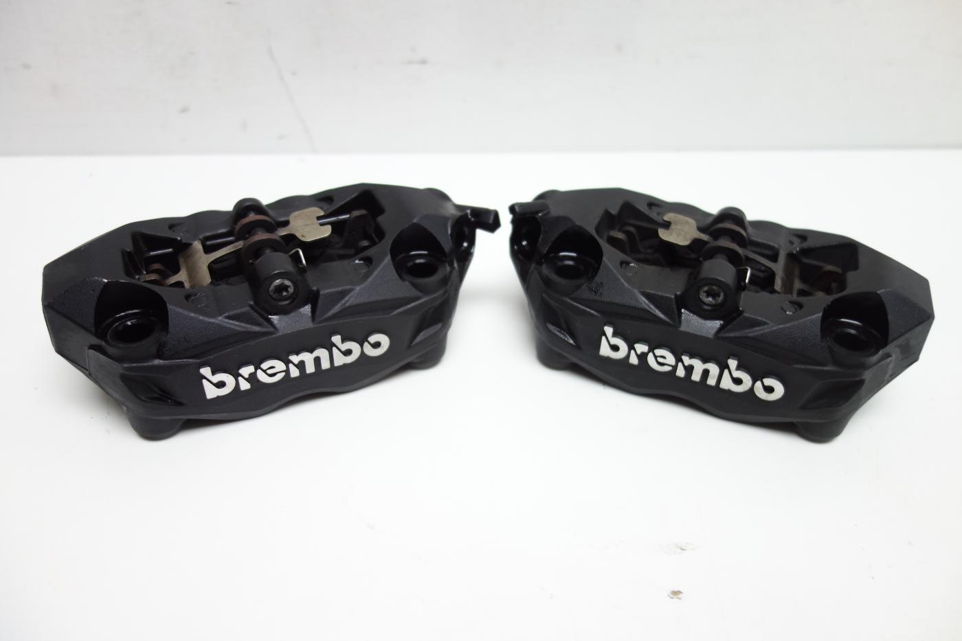 Aprilia Tuono 660 Brembo Bremssattel Bremszange vorne re li