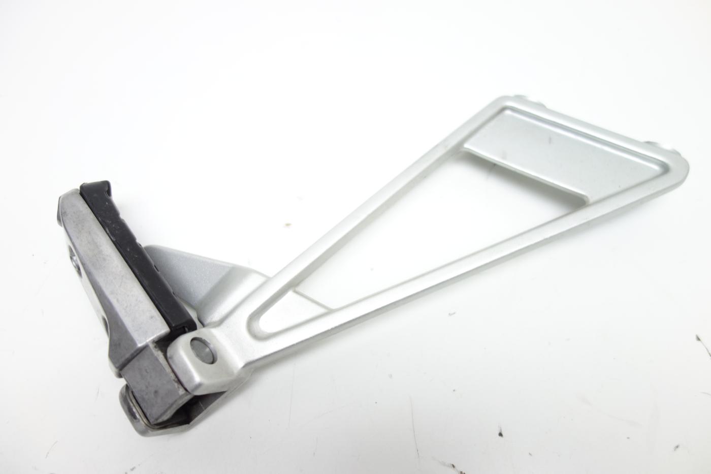 Aprilia Tuono 660 Soziusfußraste Fußraste hinten rechts