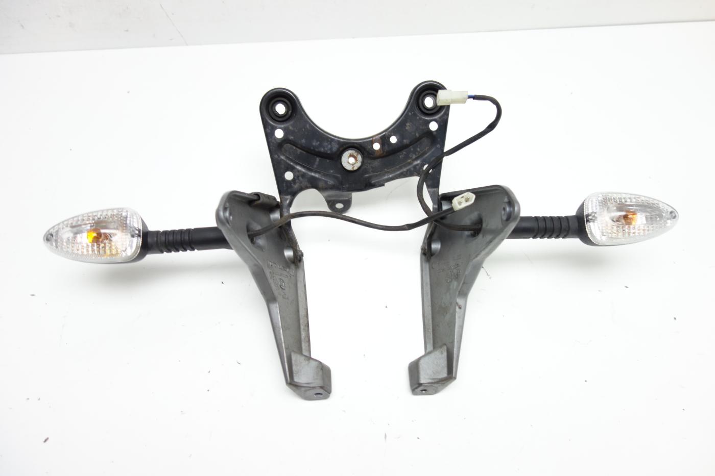 Moto Guzzi Breva 1100 Scheinwerferhalter