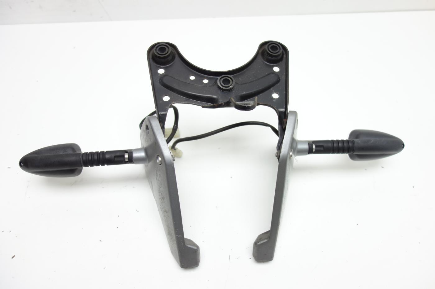 Moto Guzzi Breva 1100 Scheinwerferhalter