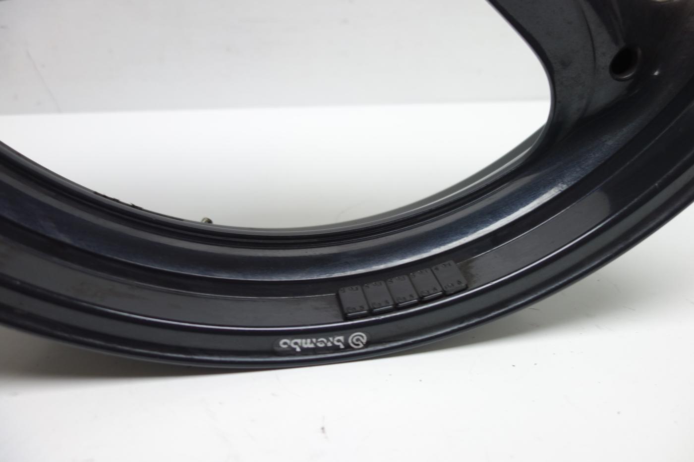 Moto Guzzi Breva 1100 Brembo Felge vorne Vorderrad