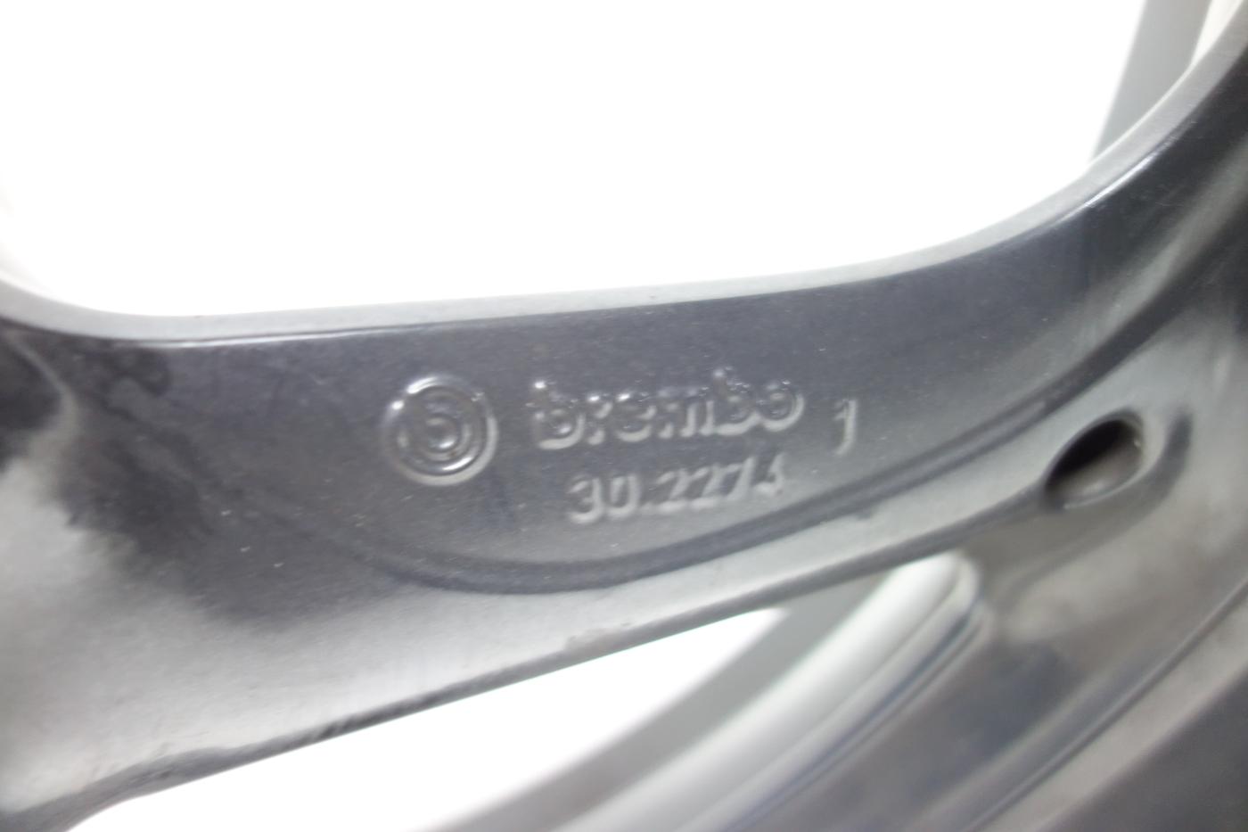 Moto Guzzi Breva 1100 Brembo Felge vorne Vorderrad