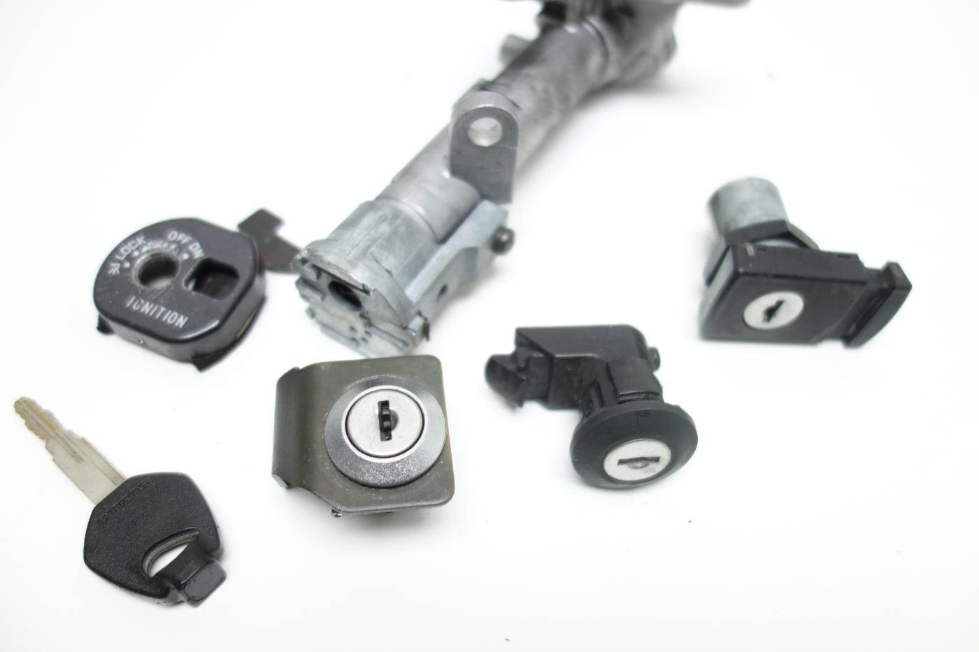 Suzuki Burgman 400 Schlosssatz Schloss