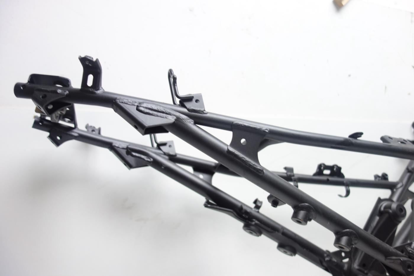 Honda CB125R CB 125 R Rahmen Frame Papiere Bj.2025