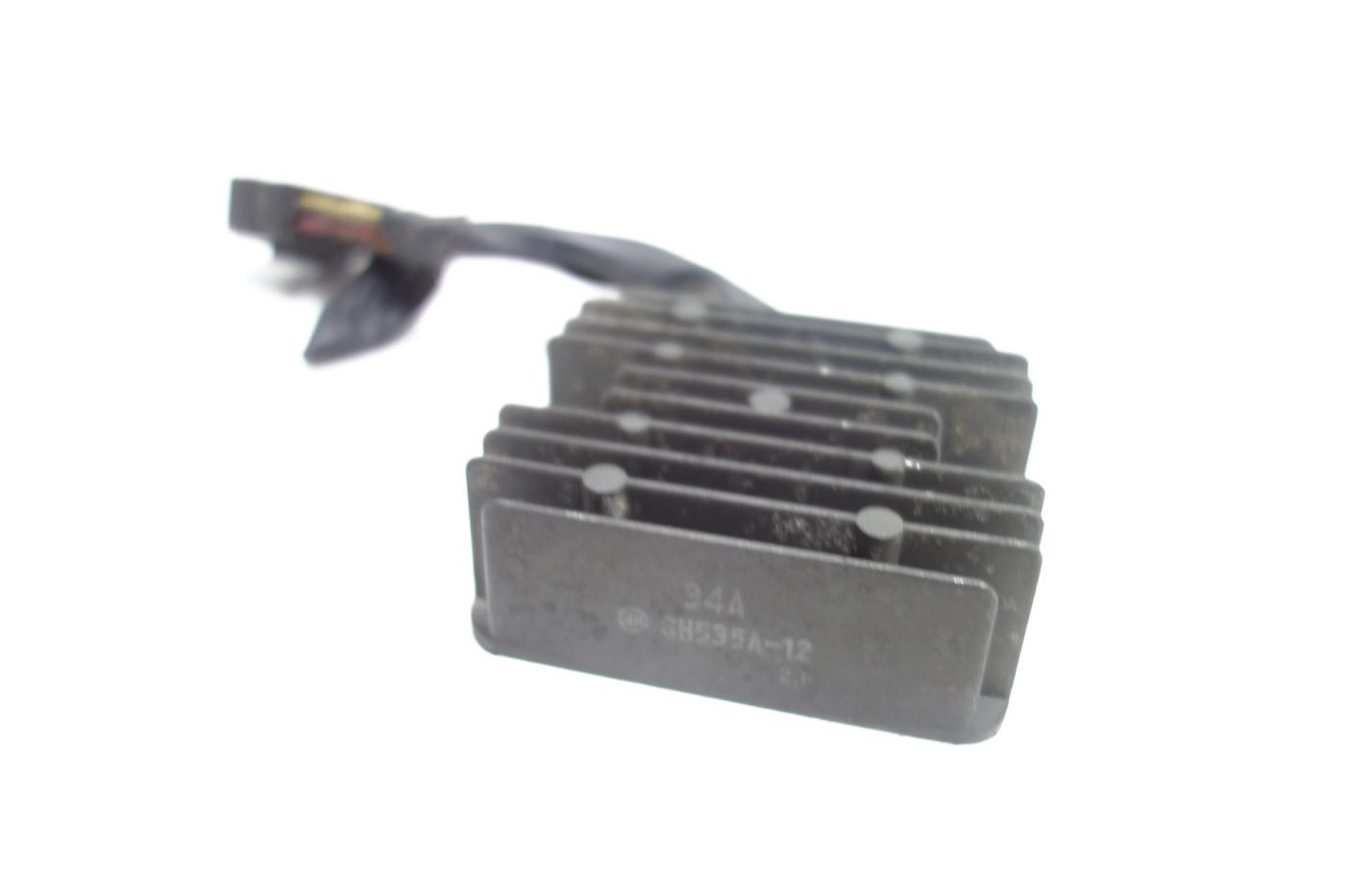 Suzuki DR 650 RSE Spannungsregler Gleichrichter
