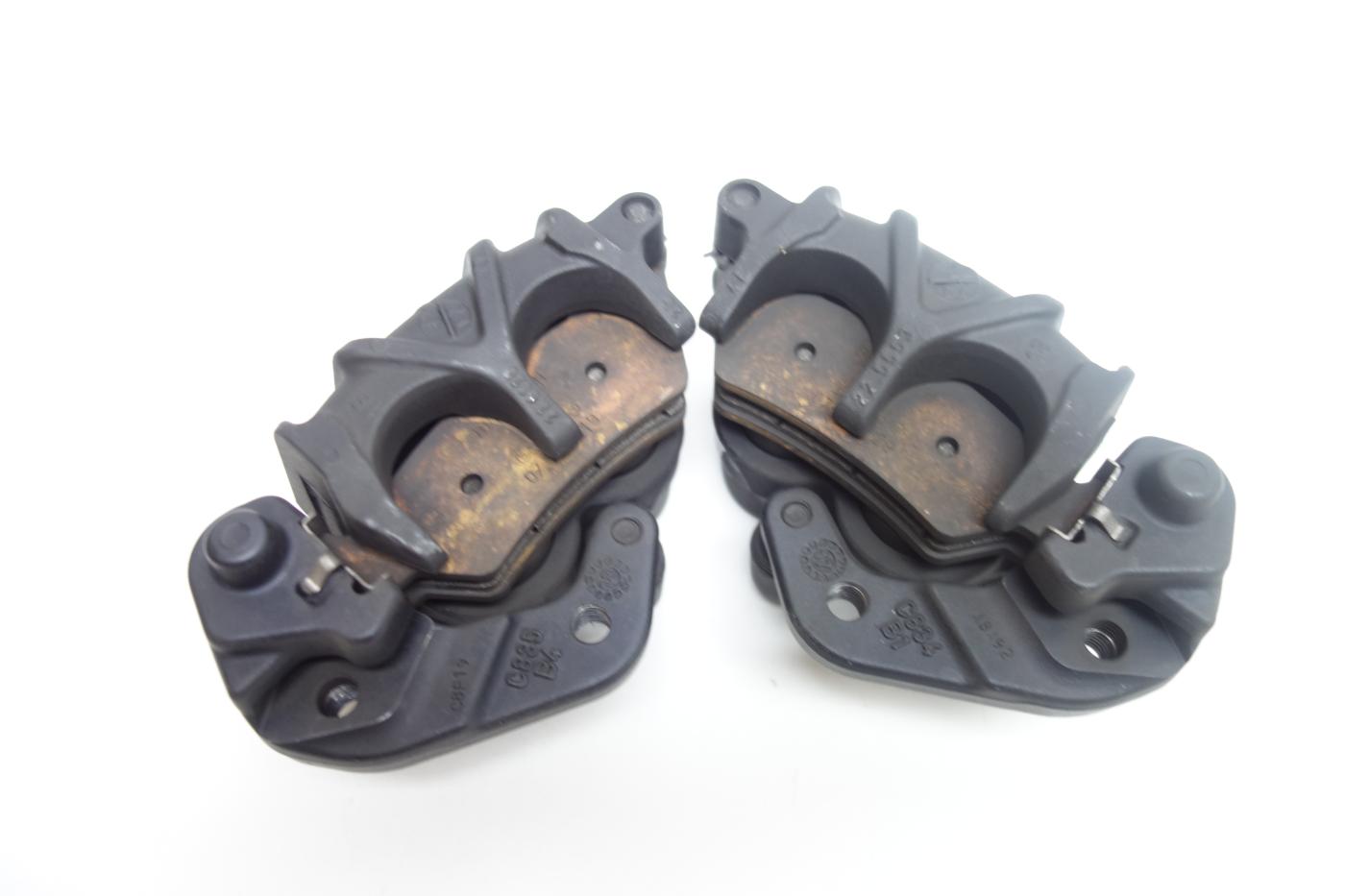BMW F750GS F 750 GS Bremssattel Bremszange vorne rechts links