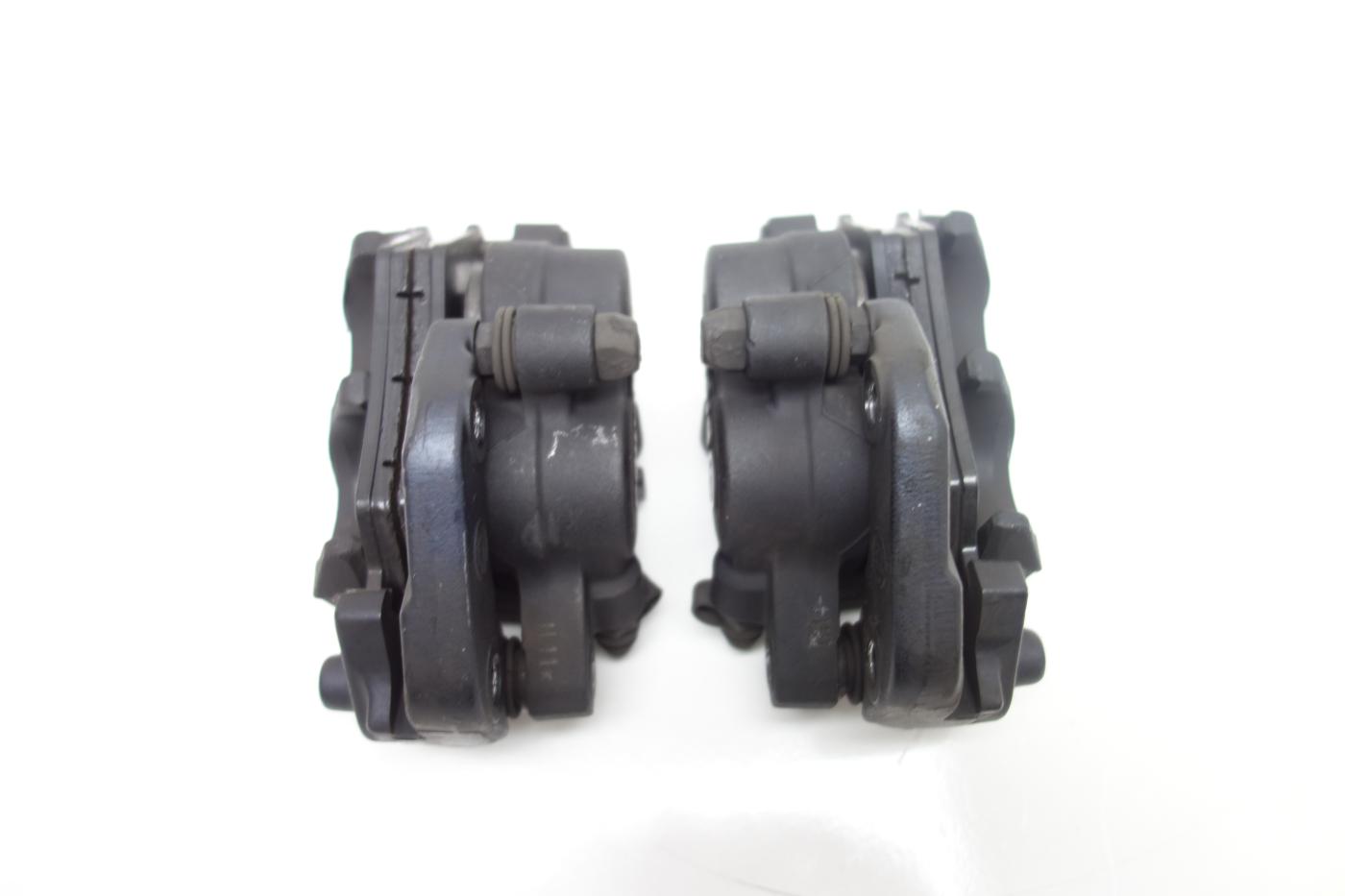 BMW F800GS F 800 GS Bremssattel Bremszange vorne rechts links