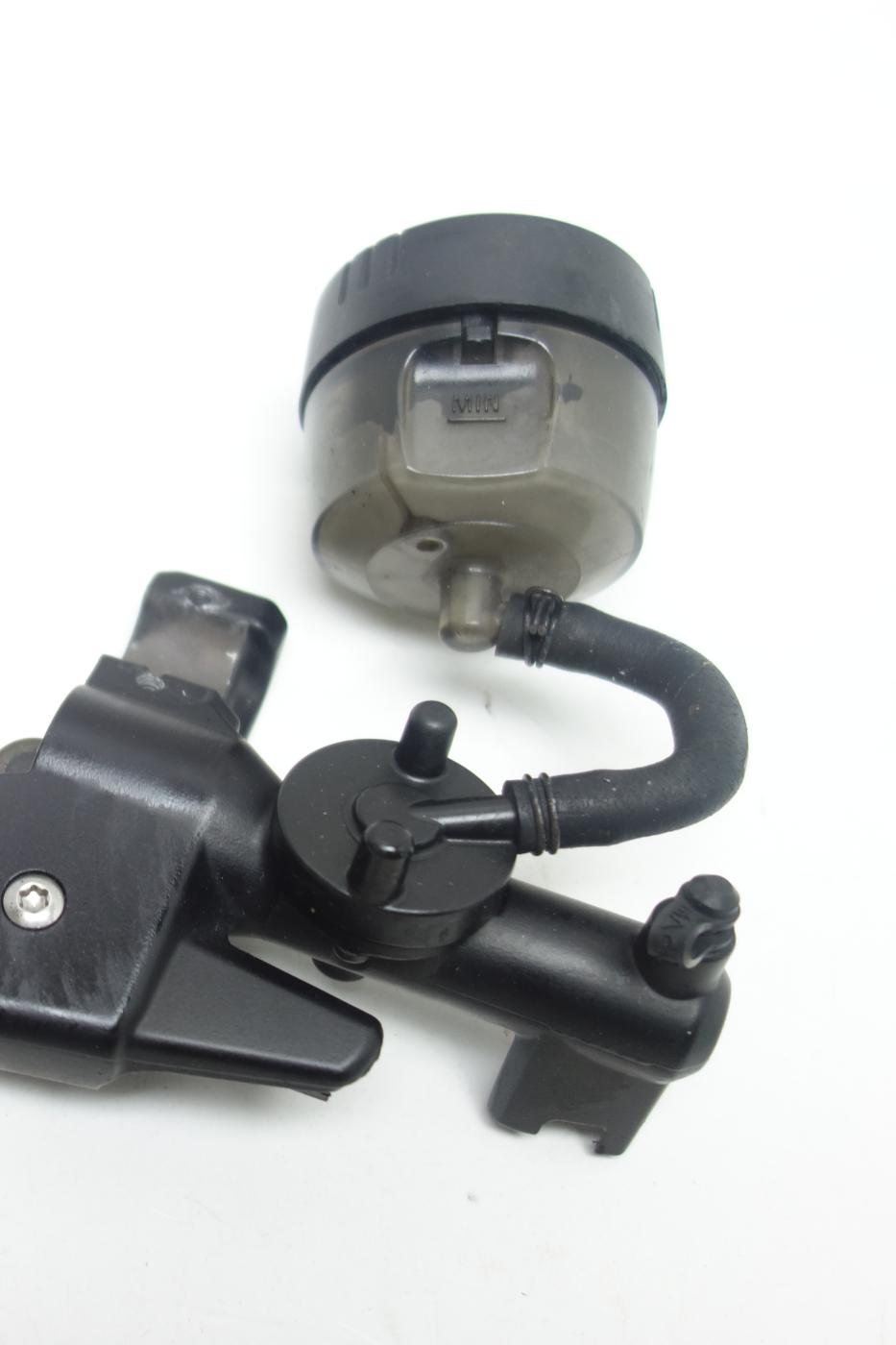 BMW F800GS F 800 GS Bremspumpe Bremszylinder vorne