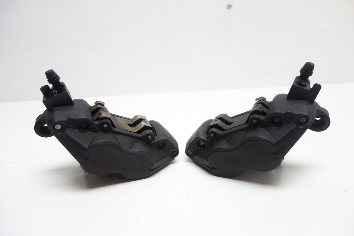 BMW F800GT F 800 GT Bremssattel Bremszange vorne rechts links