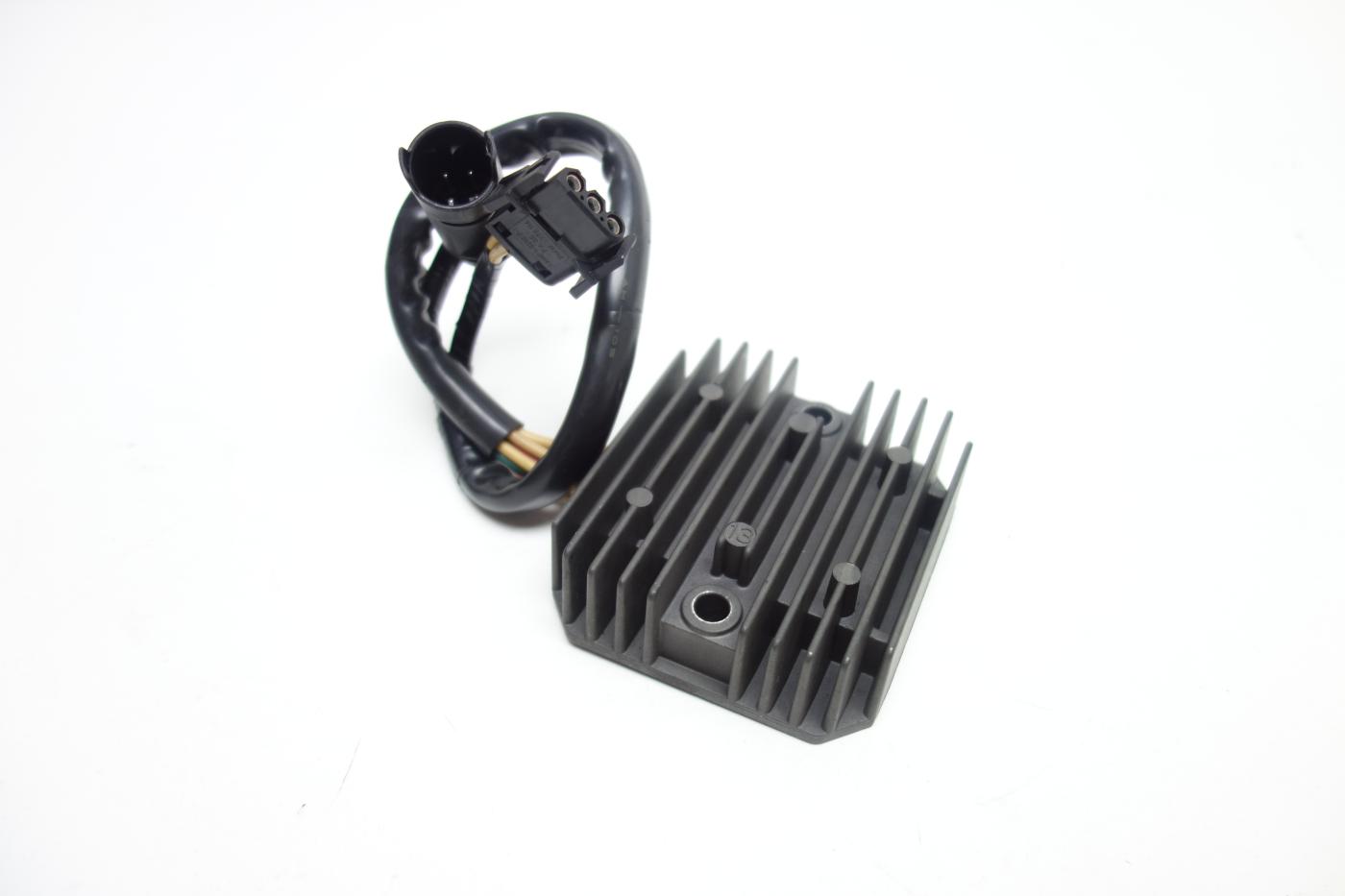 BMW F800GT F 800 GT Spannungsregler Gleichrichter