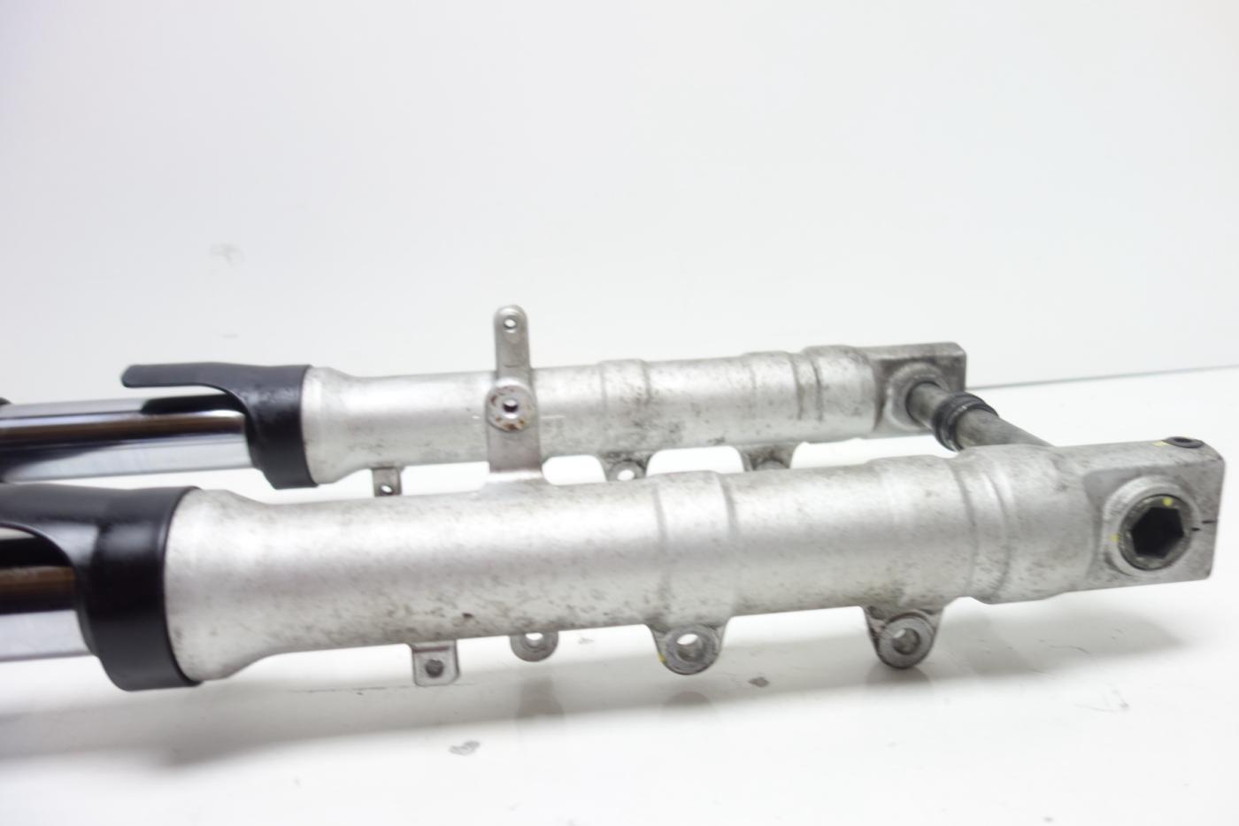 Yamaha FZ6 FZ 6 Fazer Gabel Gabelholm Gabelbrücke