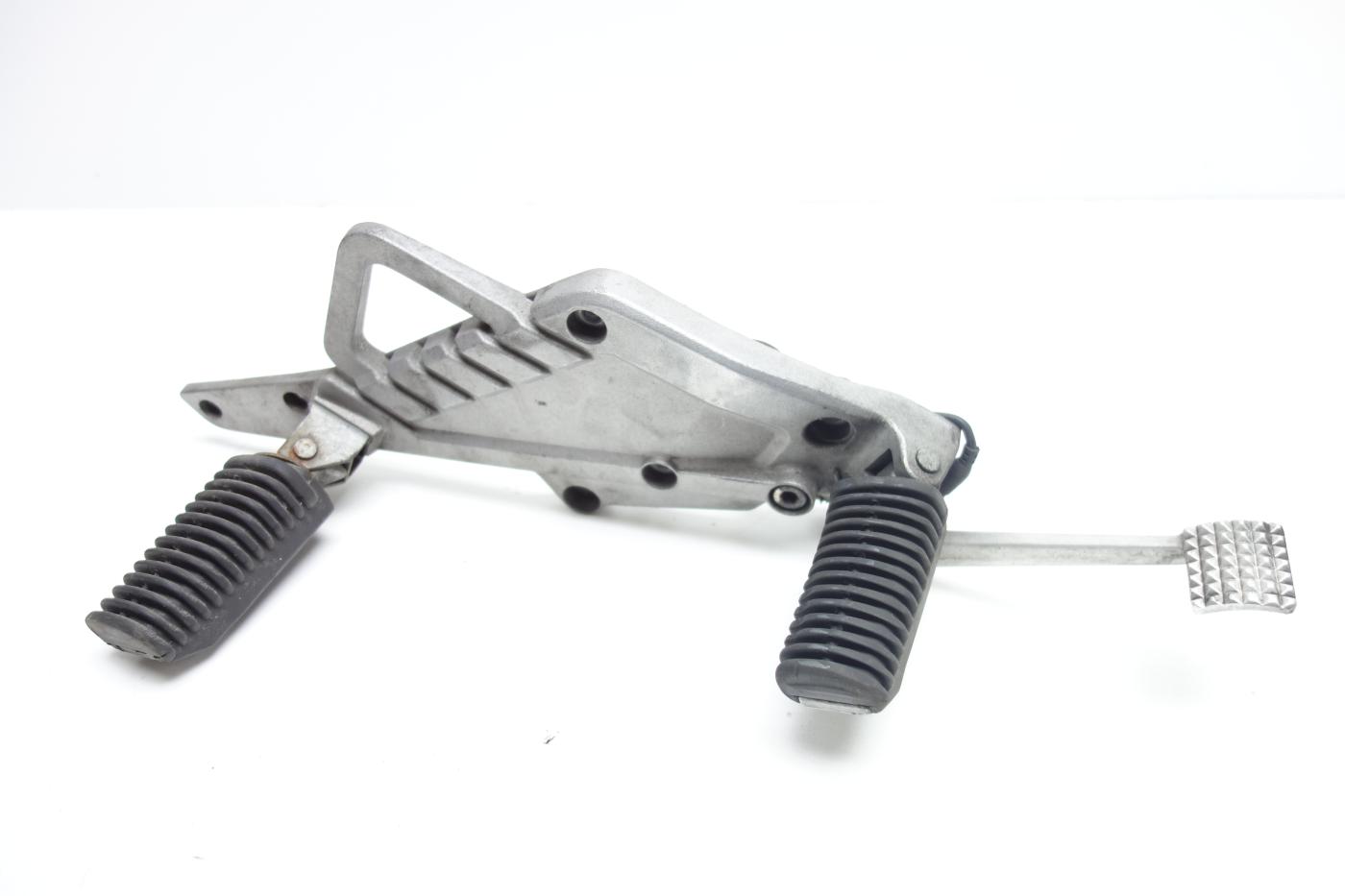 BMW K100RS K 100 RS Fußraste Fußrastenanlage rechts Bremspedal