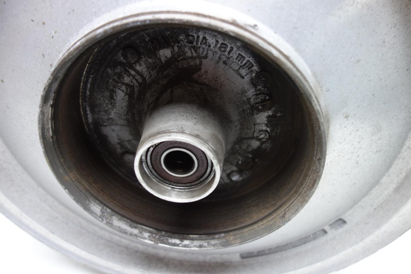 Honda VF 750 C Super Magna Felge hinten Hinterrad