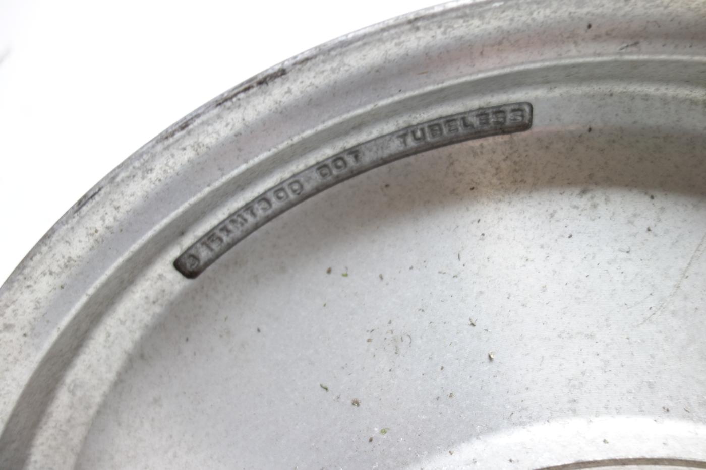 Honda VF 750 C Super Magna Felge hinten Hinterrad