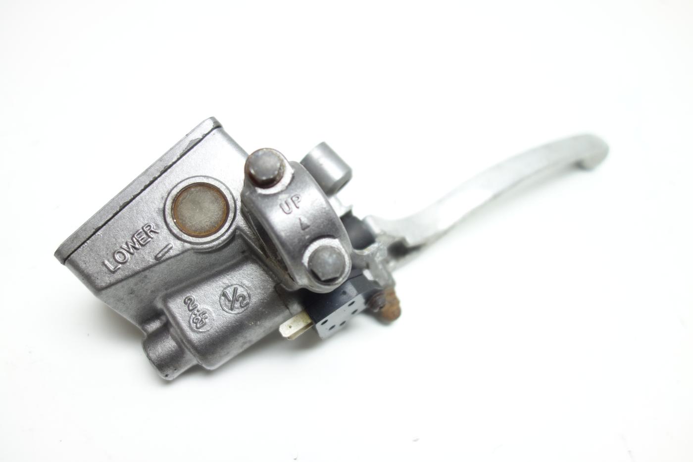 Honda VF 750 C Super Magna Bremspumpe Bremszylinder vorne