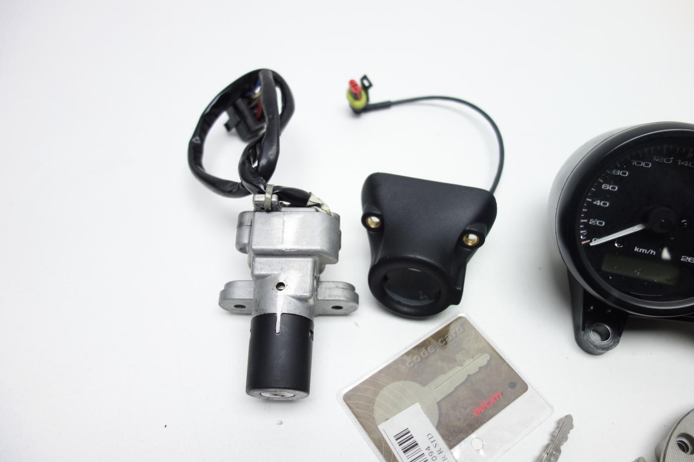 Ducati Monster 620 Tacho Cockpit Schlosssatz Schloss CDI