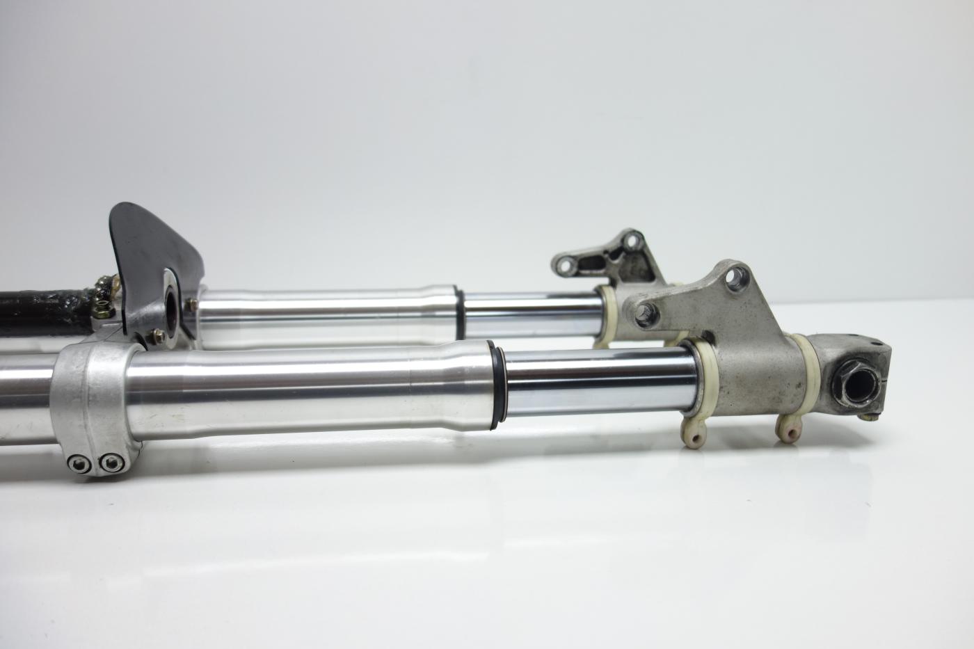 Ducati Monster 620 Gabel Gabelholm Gabelbrücke