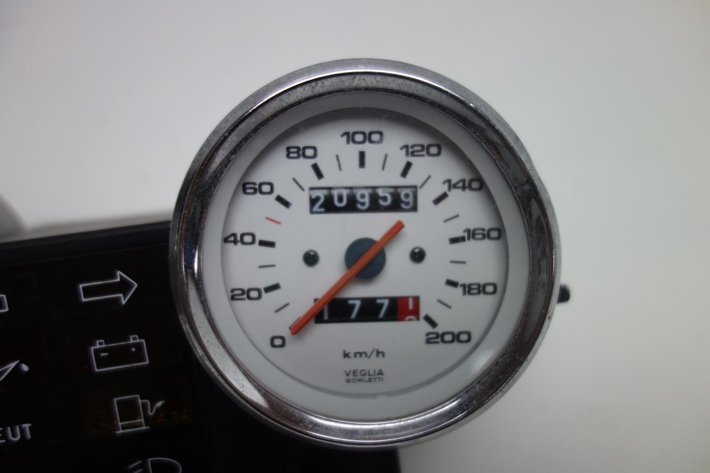 Moto Guzzi Nevada 750 Tacho Drehzahlmesser Cockpit