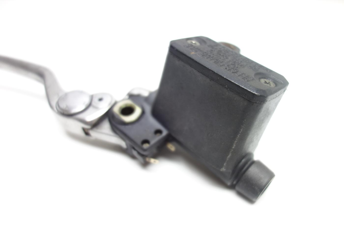Moto Guzzi Quota 1100 Bremspumpe Bremszylinder vorne