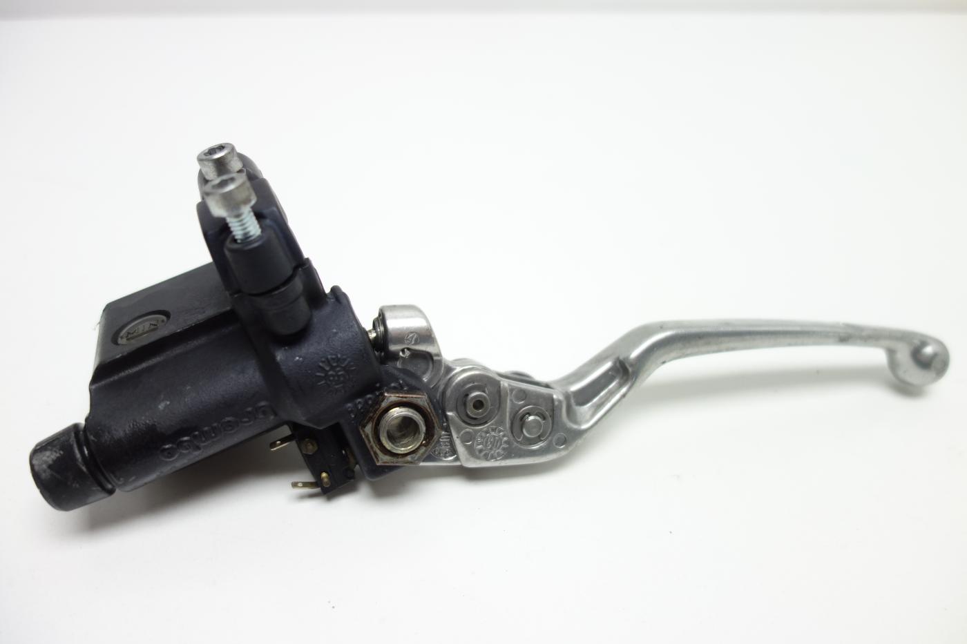Moto Guzzi Quota 1100 Bremspumpe Bremszylinder vorne