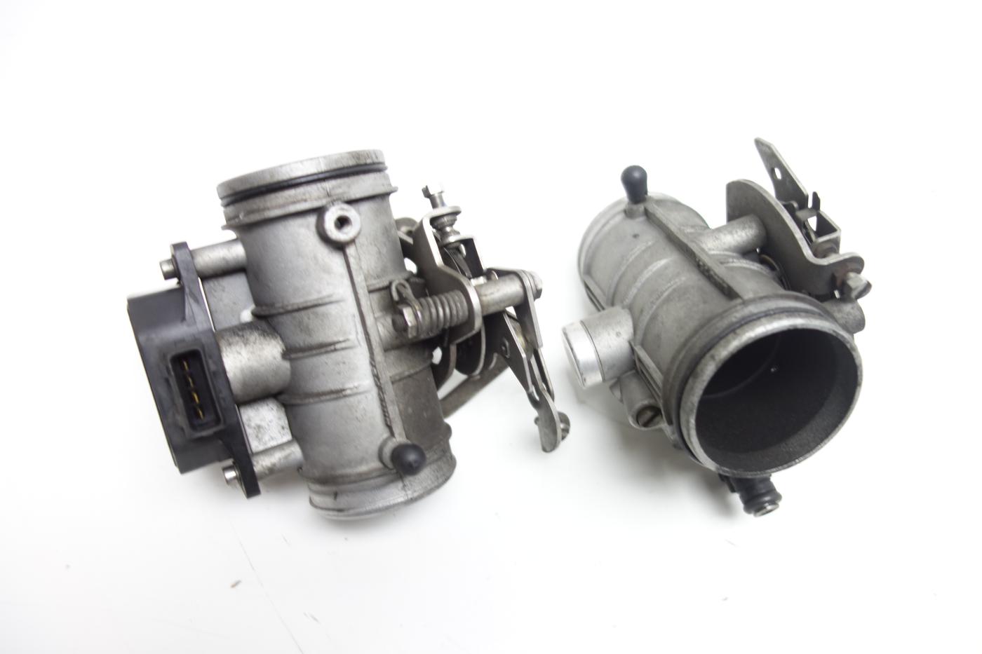 BMW R1100RS R 1100 RS Drosselklappe rechts links